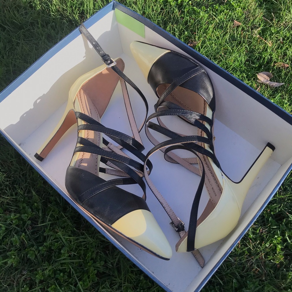 Pour La Victoire Heels